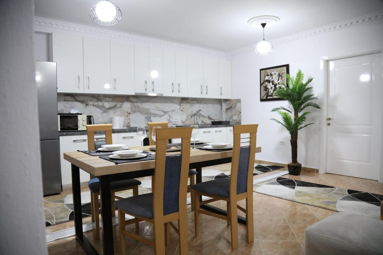 Daily Rent Apartment City Center Elbasan 6 Zewnętrze zdjęcie