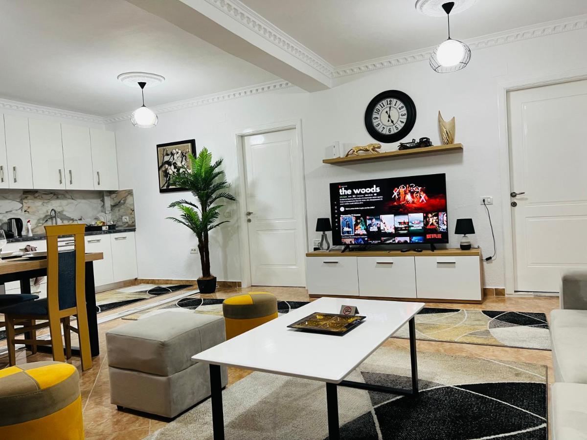 Daily Rent Apartment City Center Elbasan 6 Zewnętrze zdjęcie